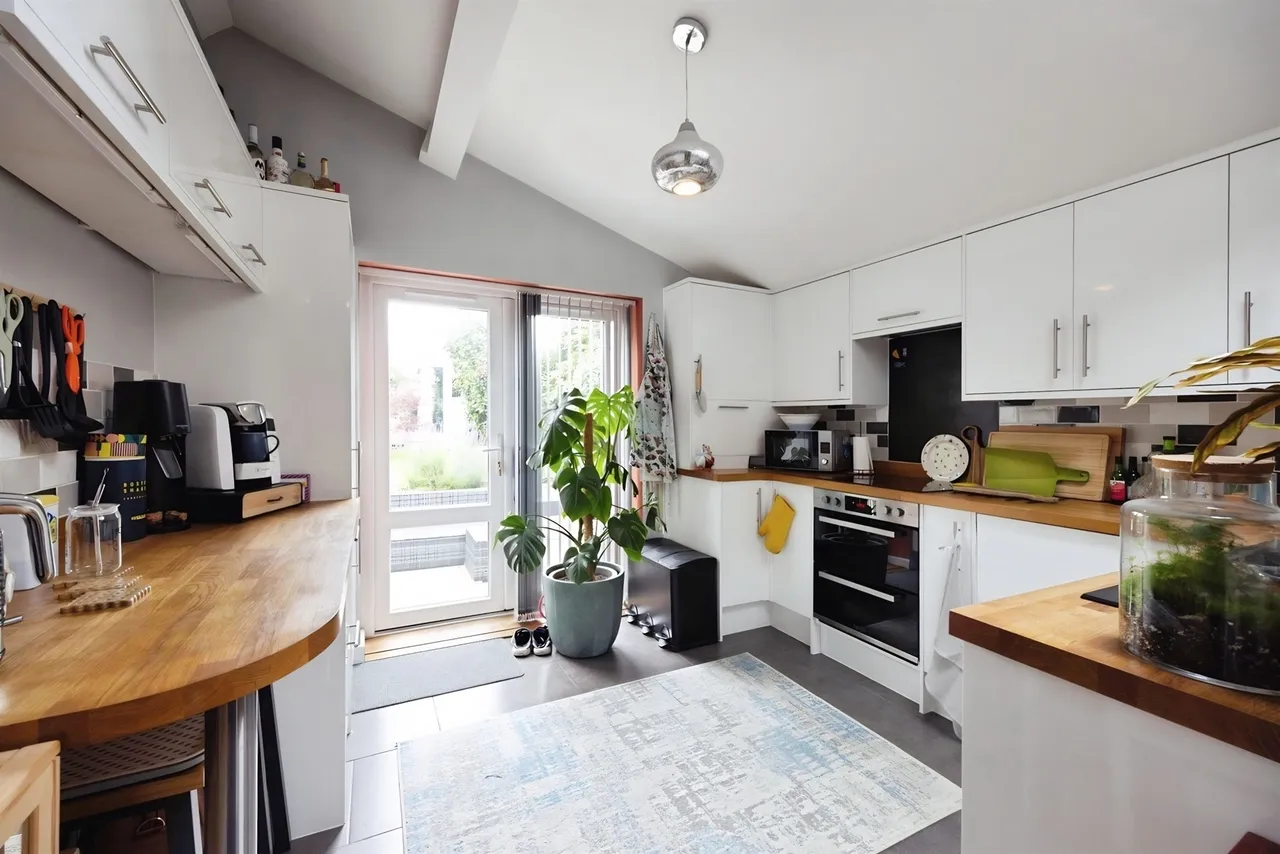 Walk Mill Lane, Kingswood, GL12, photo 8