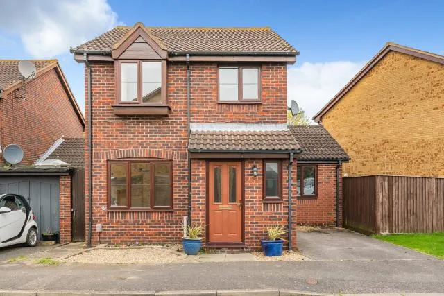 4 bed house to rent, Thorne Way, Aylesbury, HP20