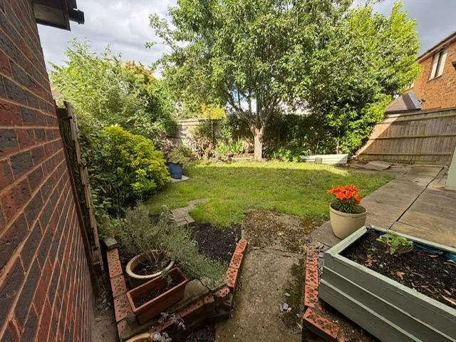 Thorne Way, Aylesbury, HP20, photo 10