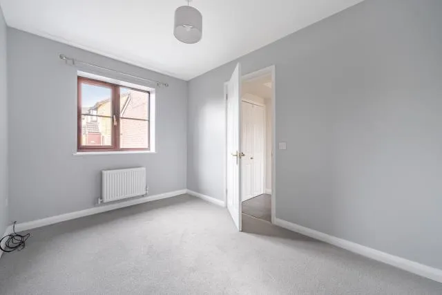 Thorne Way, Aylesbury, HP20, photo 6