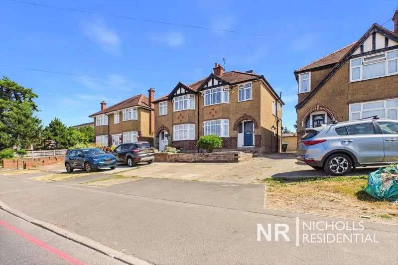 Leatherhead Road, Chessington, KT9, photo 23