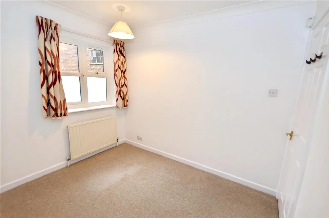 Augusta Street, Sheringham, NR26, photo 13