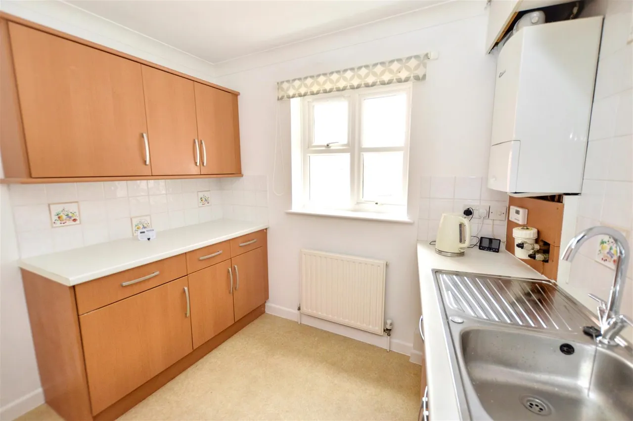 Augusta Street, Sheringham, NR26, photo 5