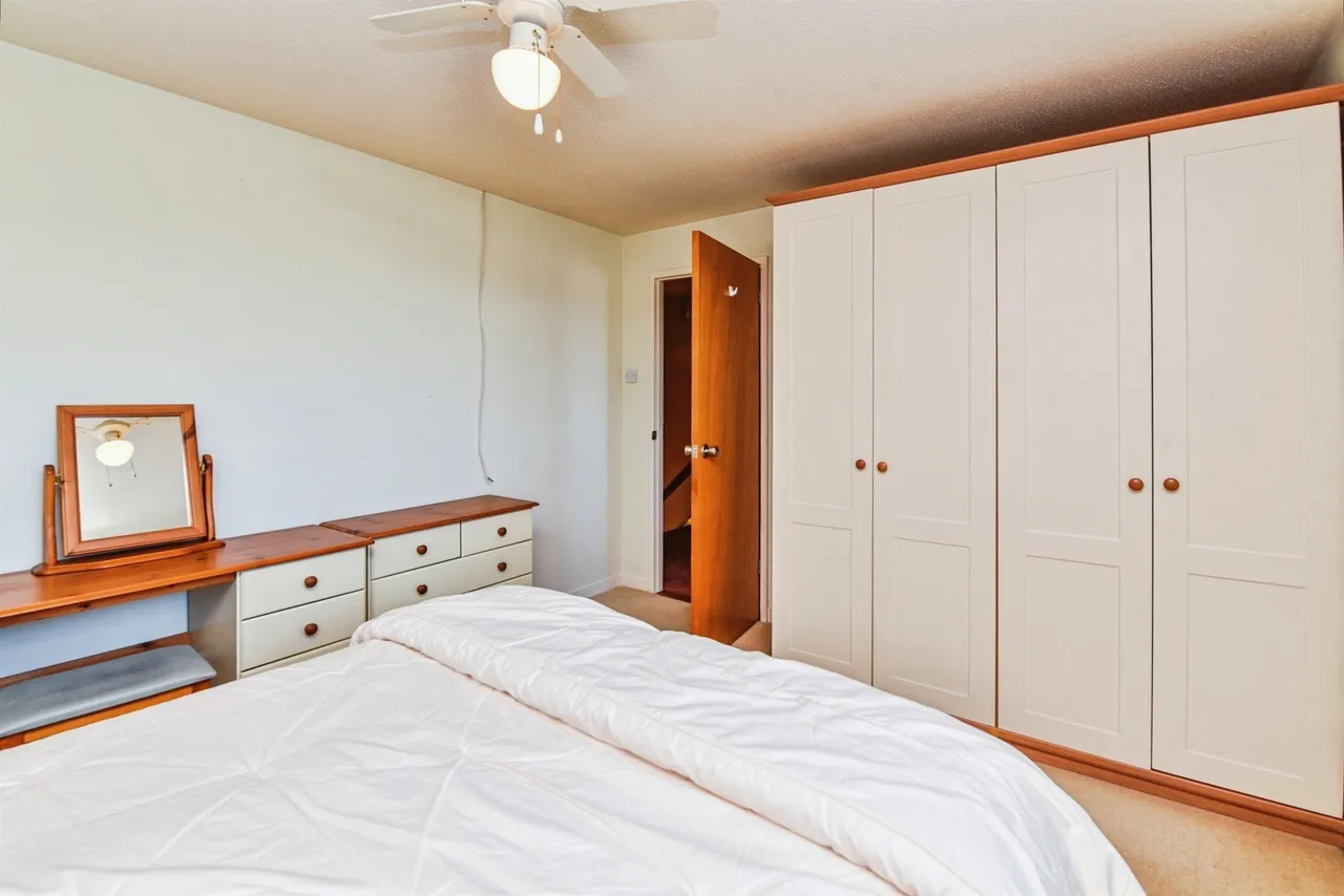 Plantation Road, Chippenham, SN14, photo 10