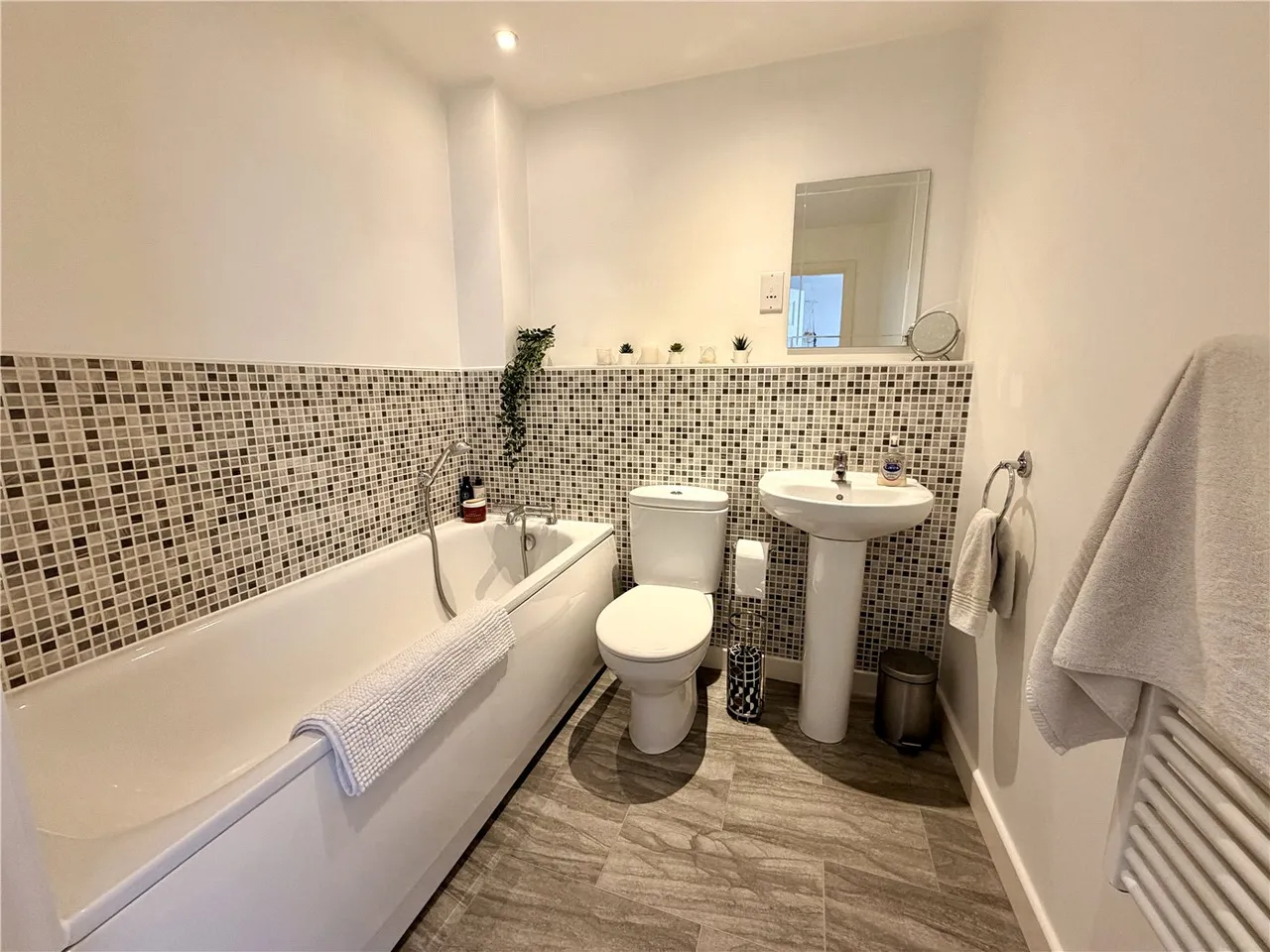 Avenel Way, Poole, Dorset, BH15, photo 8