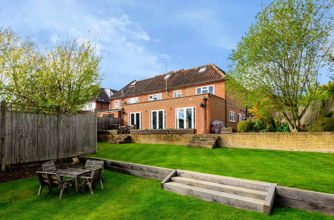 Southway, Totteridge, London, N20 8DD, photo 19