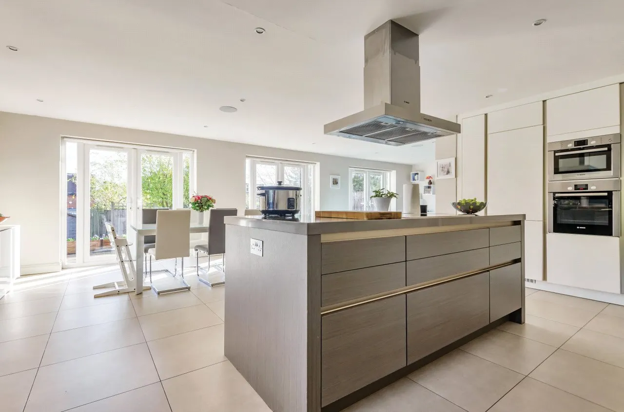 Southway, Totteridge, London, N20 8DD, photo 8