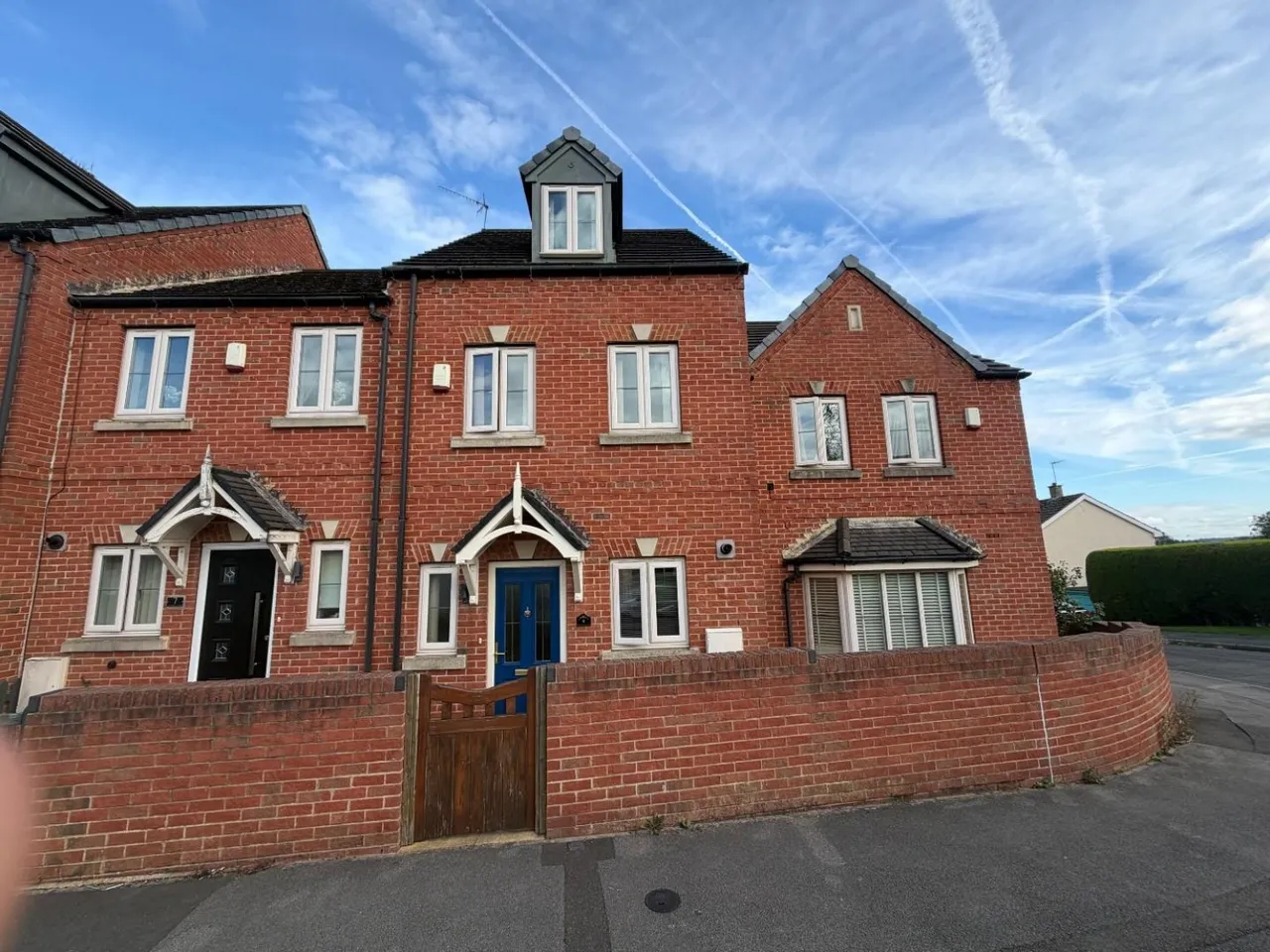 3 bed house for sale — Alverley Gardens, Staveley, Chesterfield, S43 3LQ