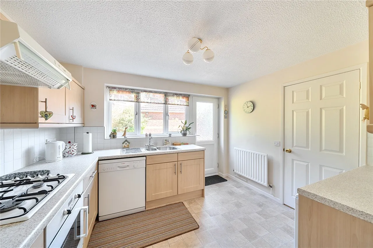 Prince Road, Rownhams, Southampton, Hampshire, SO16 8LB, photo 9