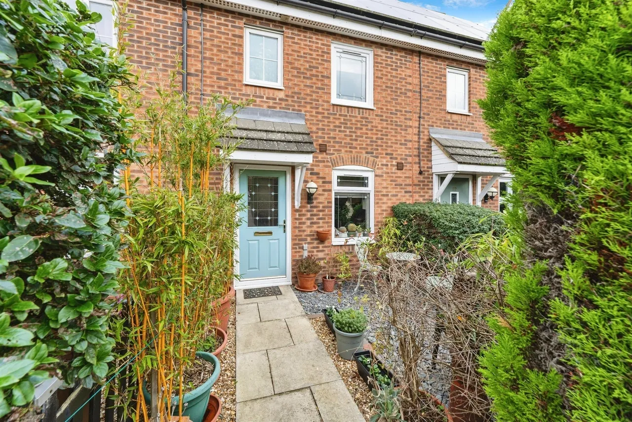 2 bed house for sale, Heron Way, Benwick, PE15