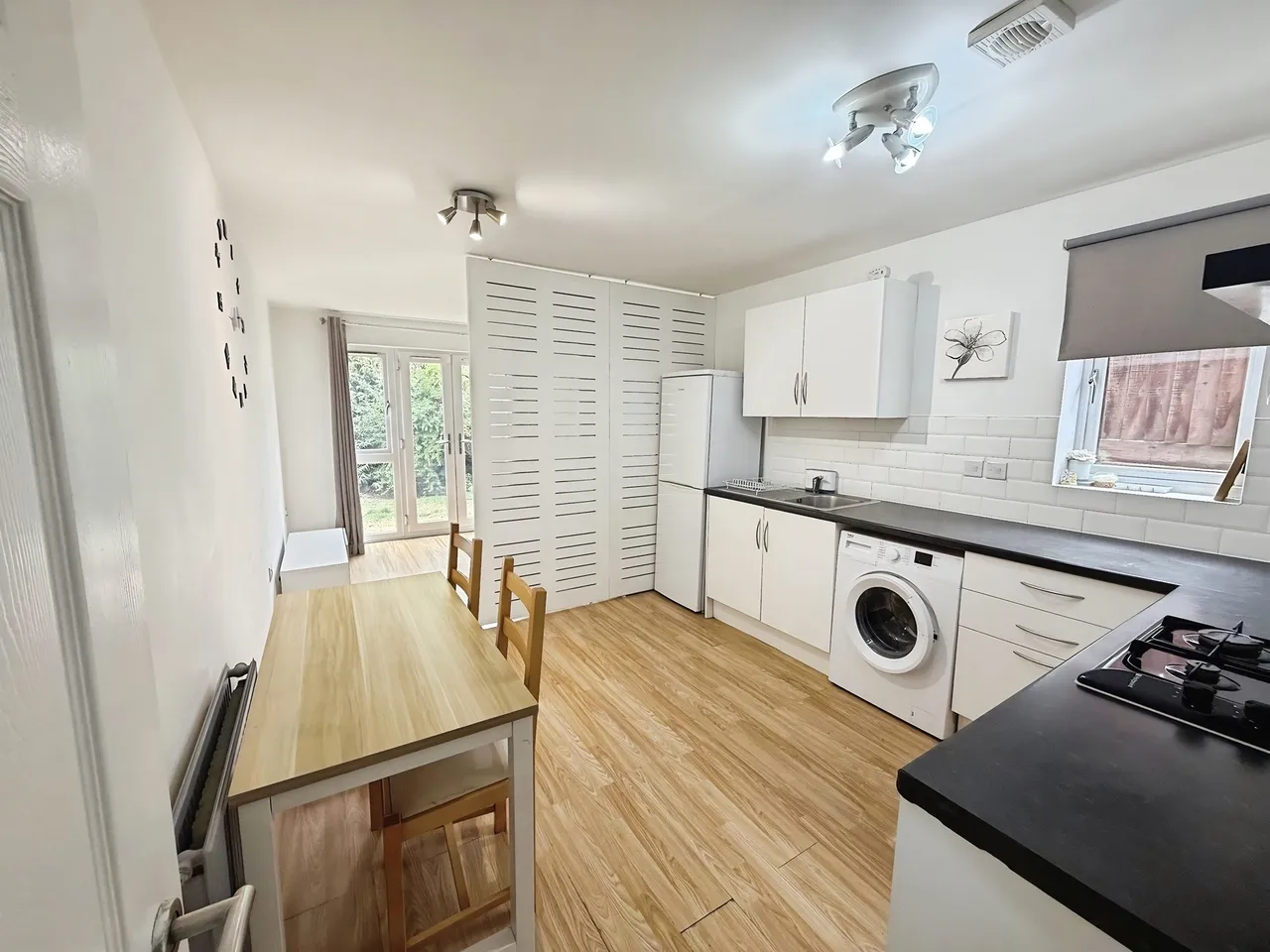 New Road, Rainham, photo 11