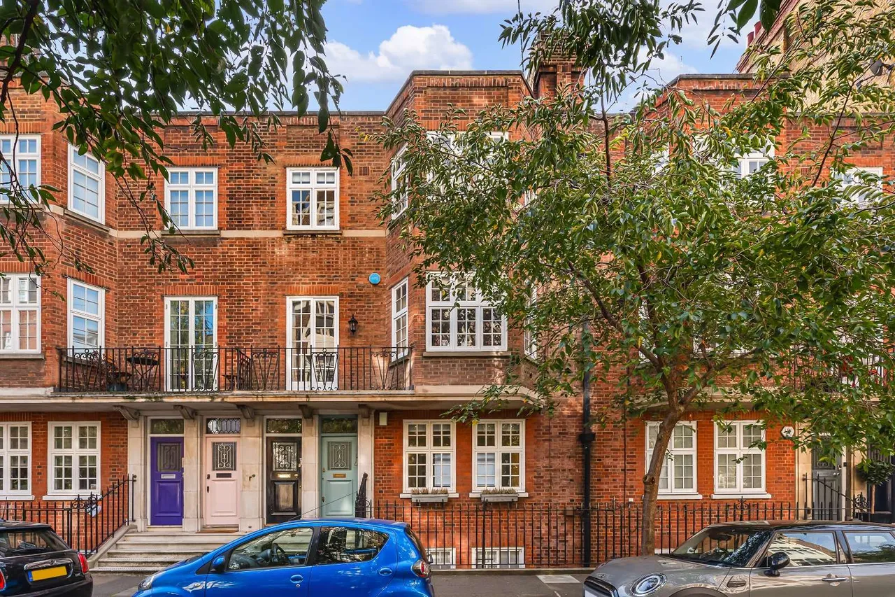 Wheatley Street, London, W1G, photo 8