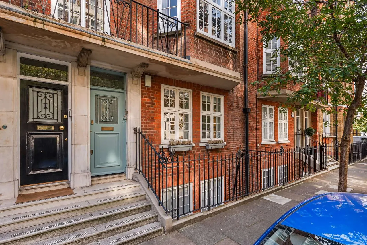 Wheatley Street, London, W1G, photo 11