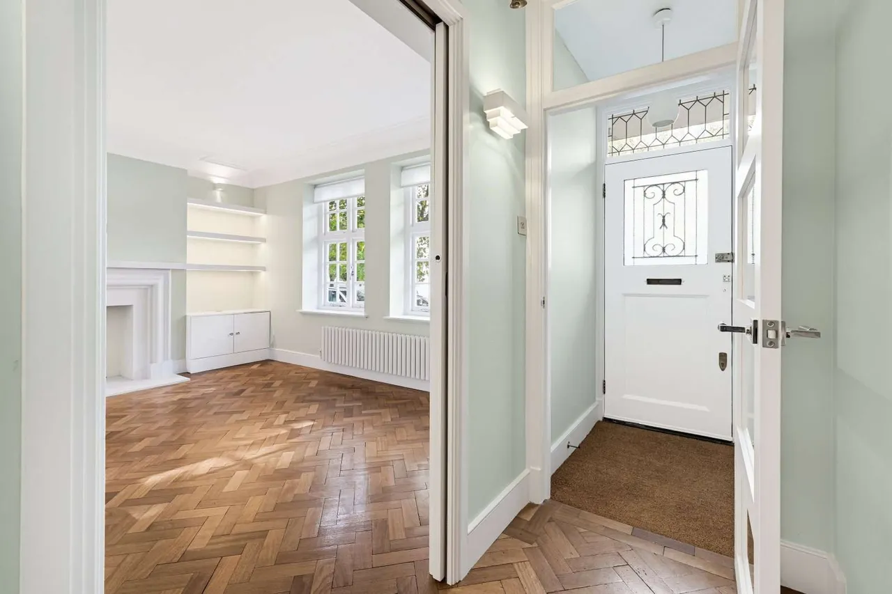 Wheatley Street, London, W1G, photo 12