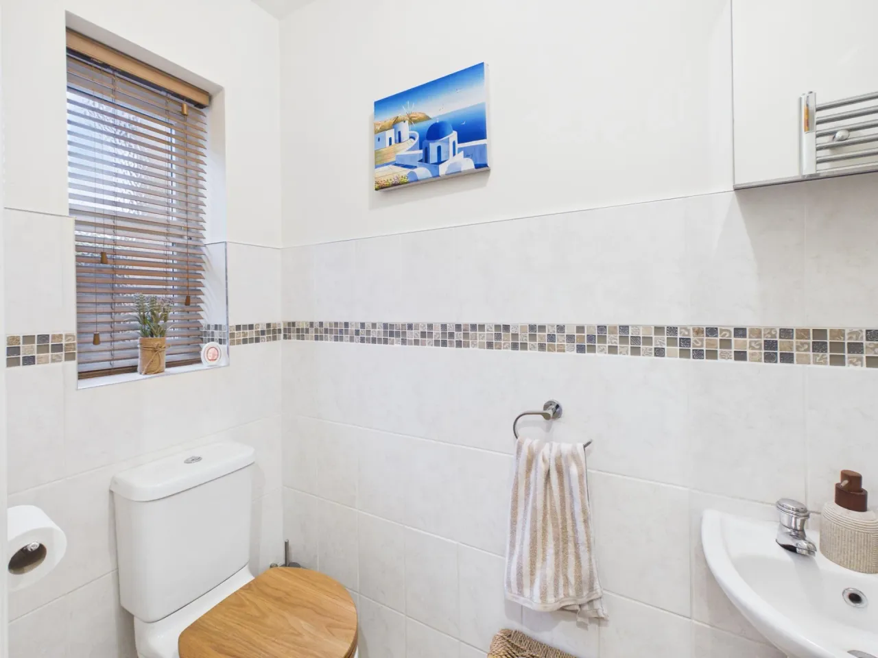 Ursuline Way, Crewe, photo 15