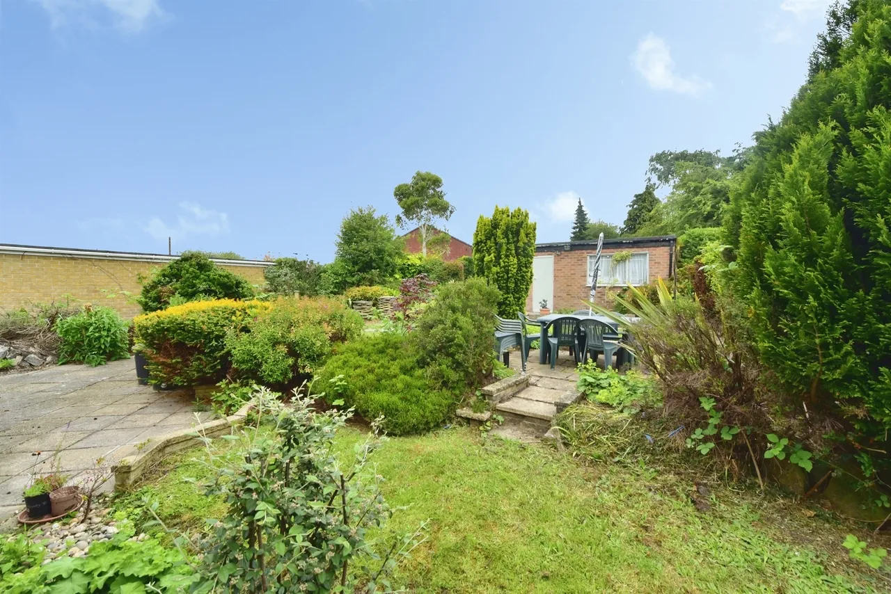 Mansfield Road, Aston, S26, photo 19