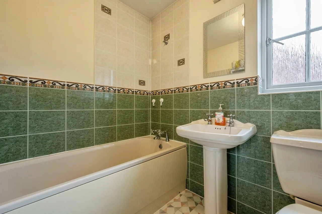 Bracon Close, Belton, DN9, photo 15