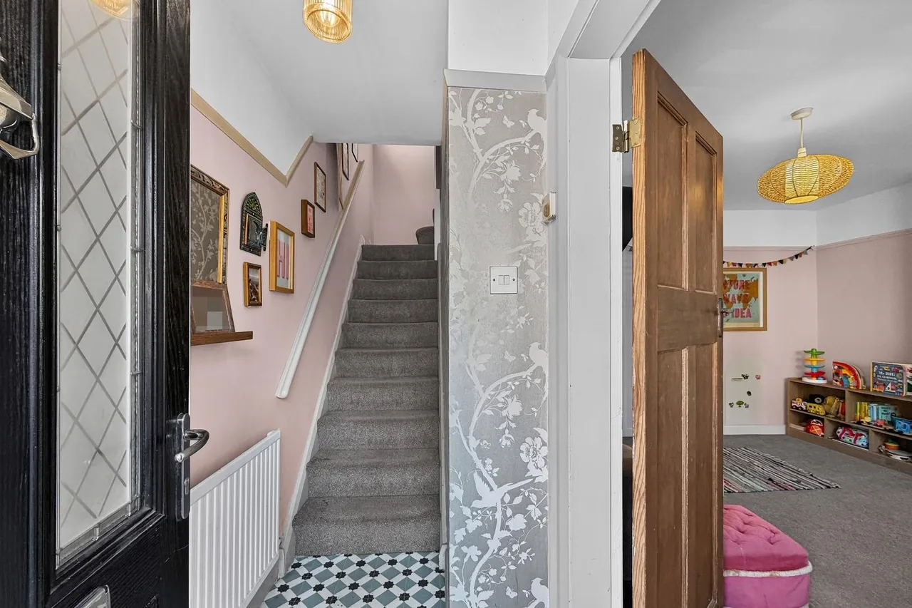 Bridgewater Road, Altrincham, Cheshire WA14 1LZ, photo 9