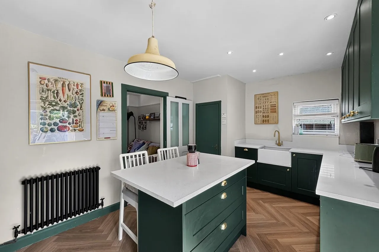 Bridgewater Road, Altrincham, Cheshire WA14 1LZ, photo 7
