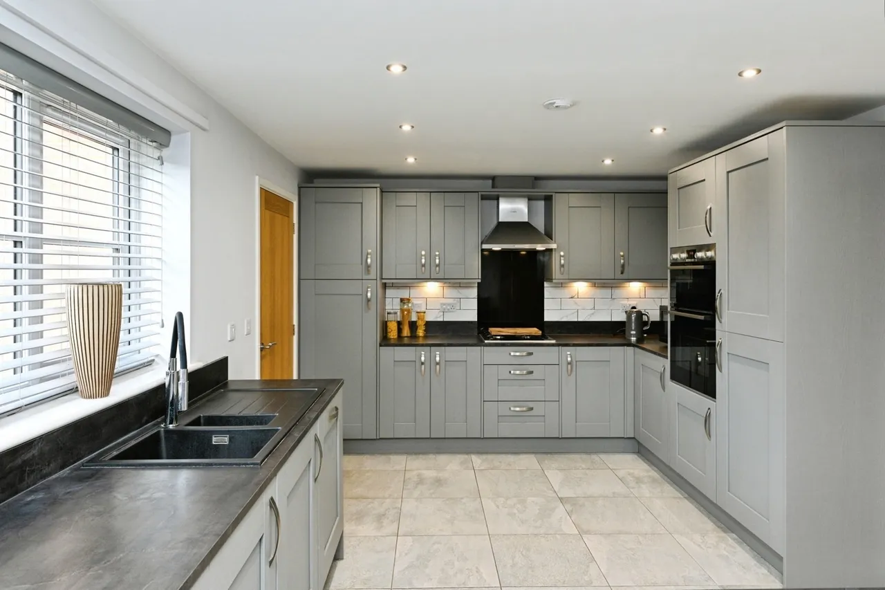 Cavell Way, Fleet, Holbeach, Spalding, PE12, photo 8
