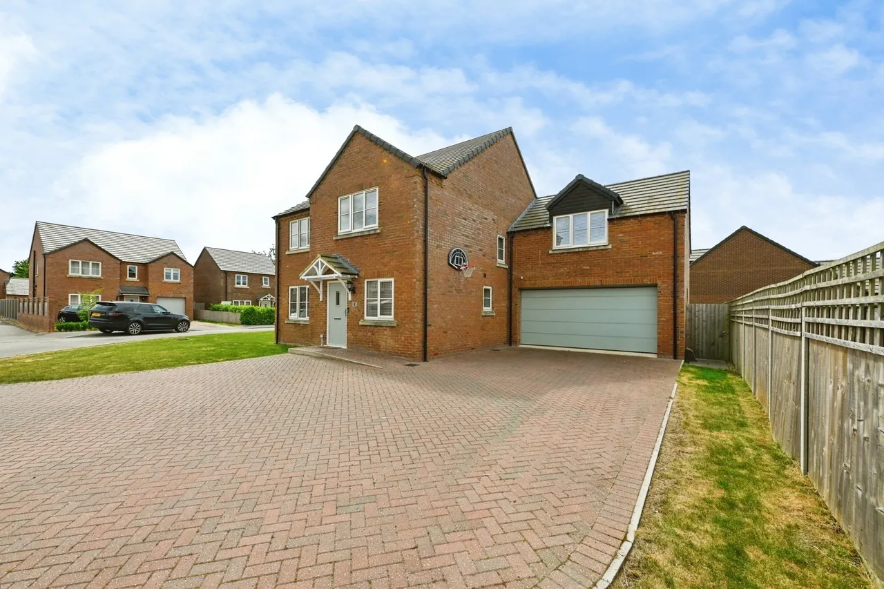 Cavell Way, Fleet, Holbeach, Spalding, PE12, photo 21
