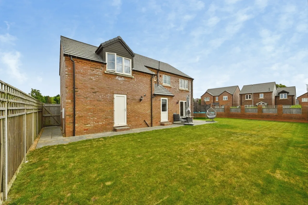 Cavell Way, Fleet, Holbeach, Spalding, PE12, photo 19