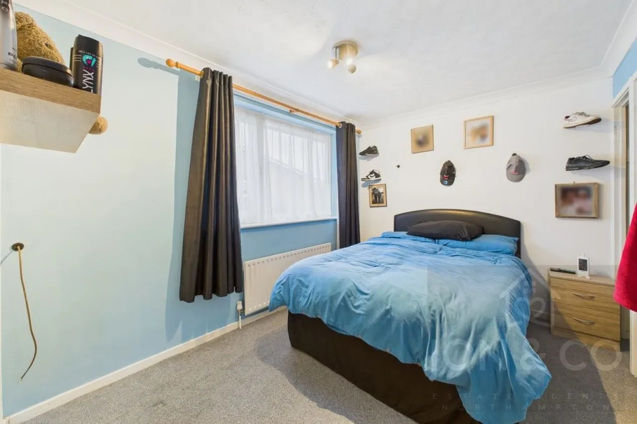 Underbank Lane, Moulton, NN3, photo 12