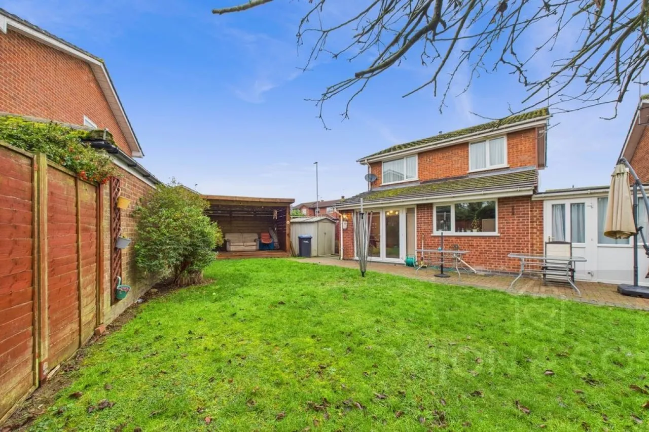 Underbank Lane, Moulton, NN3, photo 23