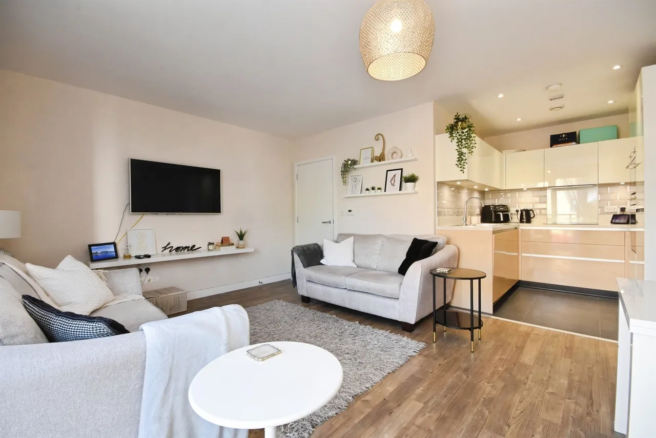 Safflower Lane, Romford, photo 7