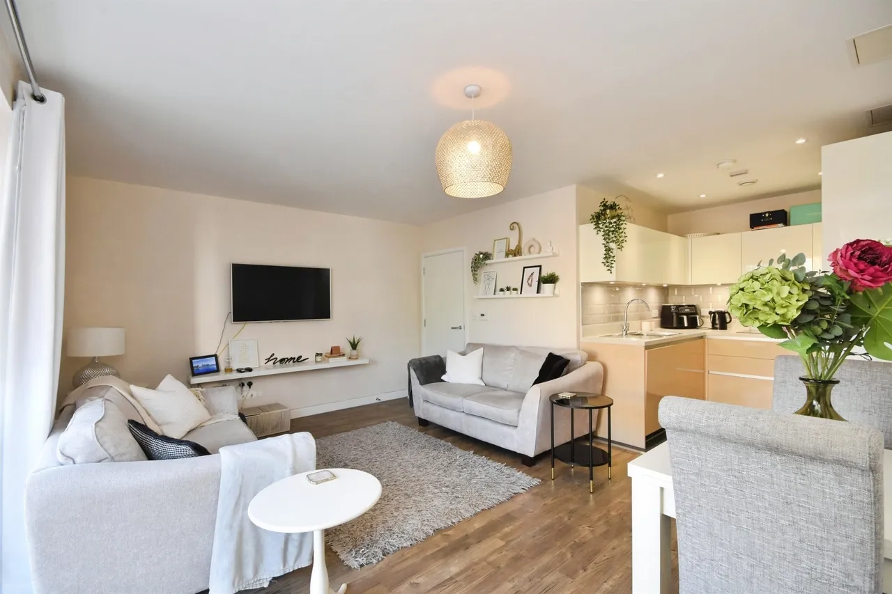 Safflower Lane, Romford, photo 5