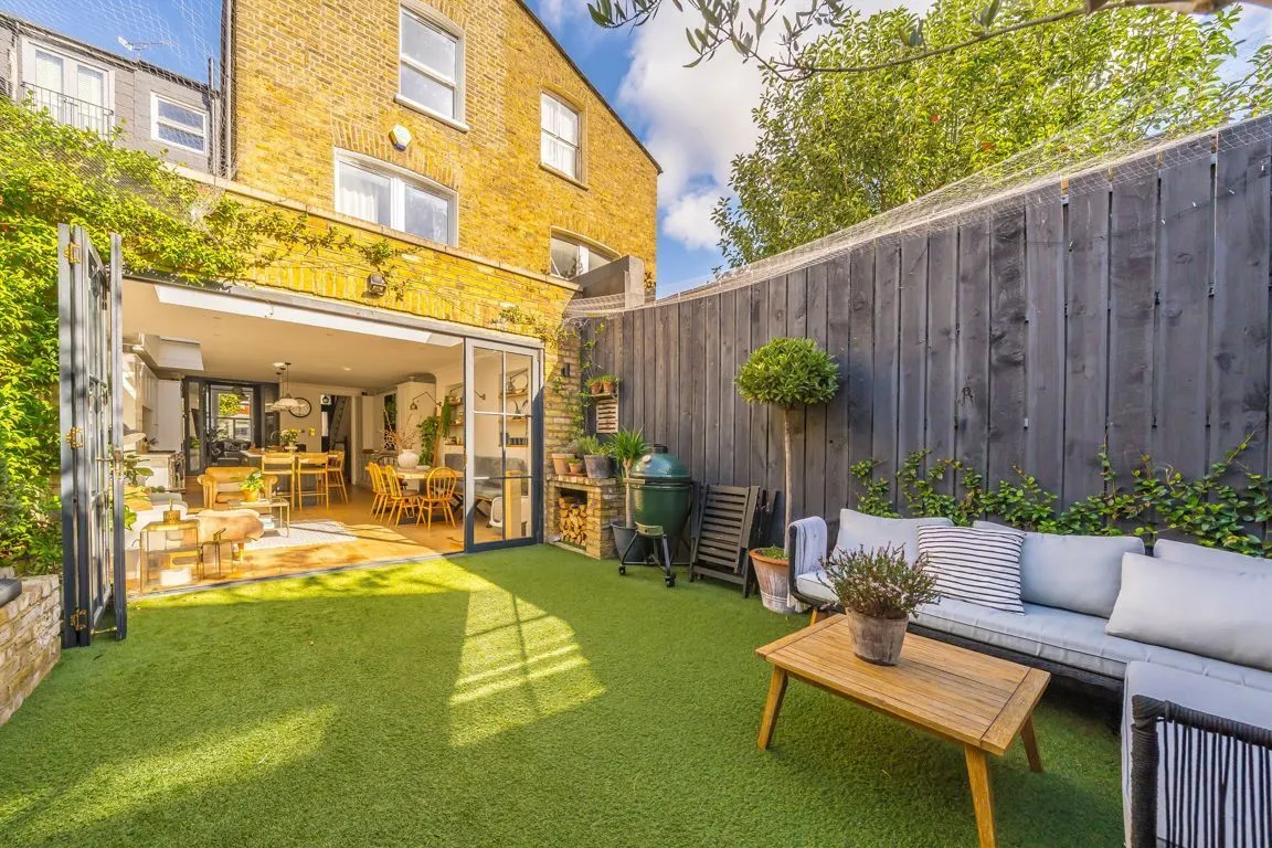 Fernside Road, SW12, photo 8