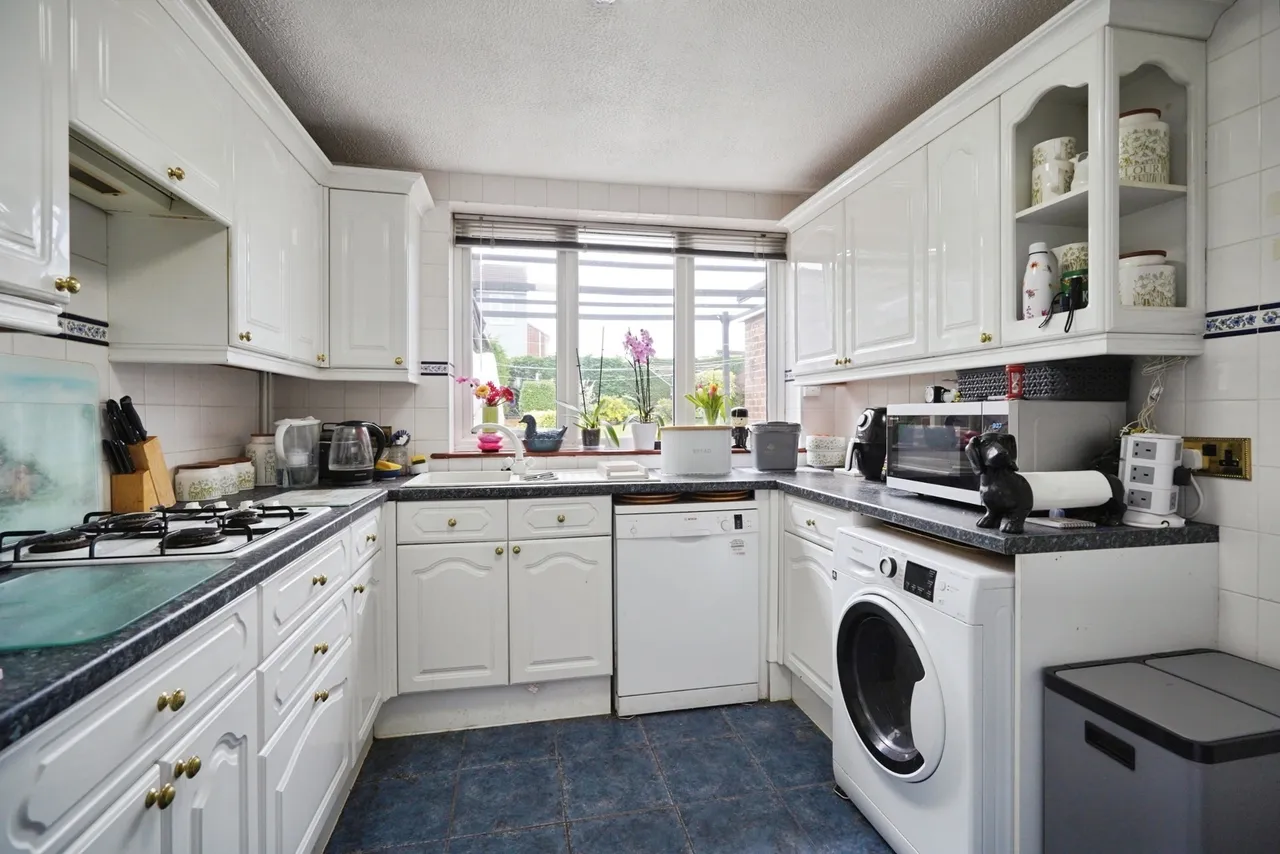 St. Andrews Drive, Burton-on-Trent, DE13, photo 4