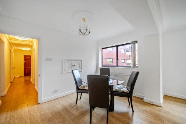Spencer Close, London, N3, photo 6