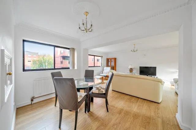 Spencer Close, London, N3, photo 5