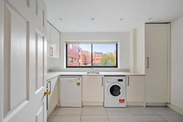 Spencer Close, London, N3, photo 7