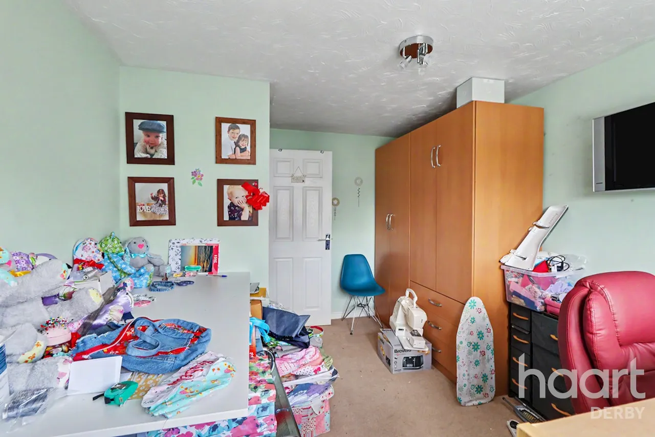 Lows Court, Chellaston, DE73, photo 16