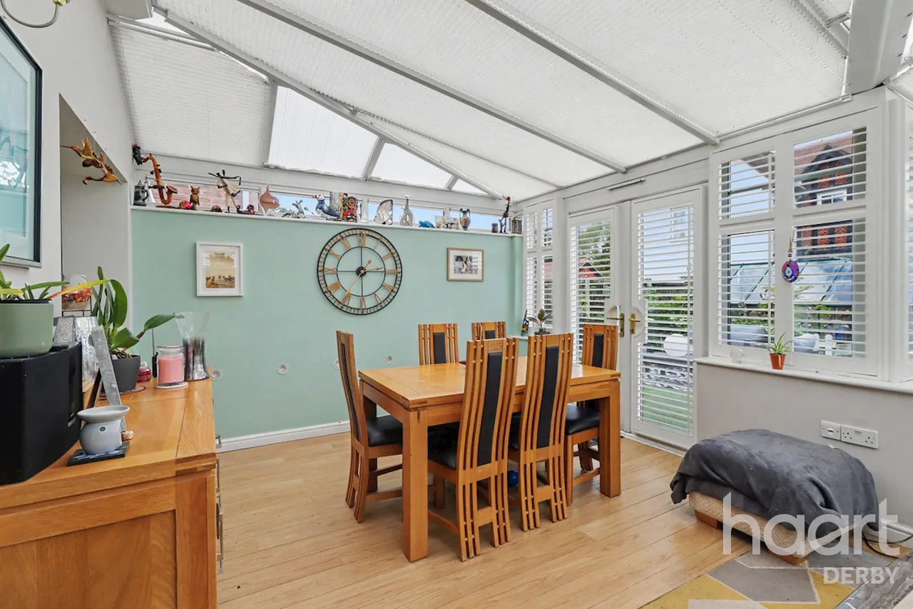 Lows Court, Chellaston, DE73, photo 6