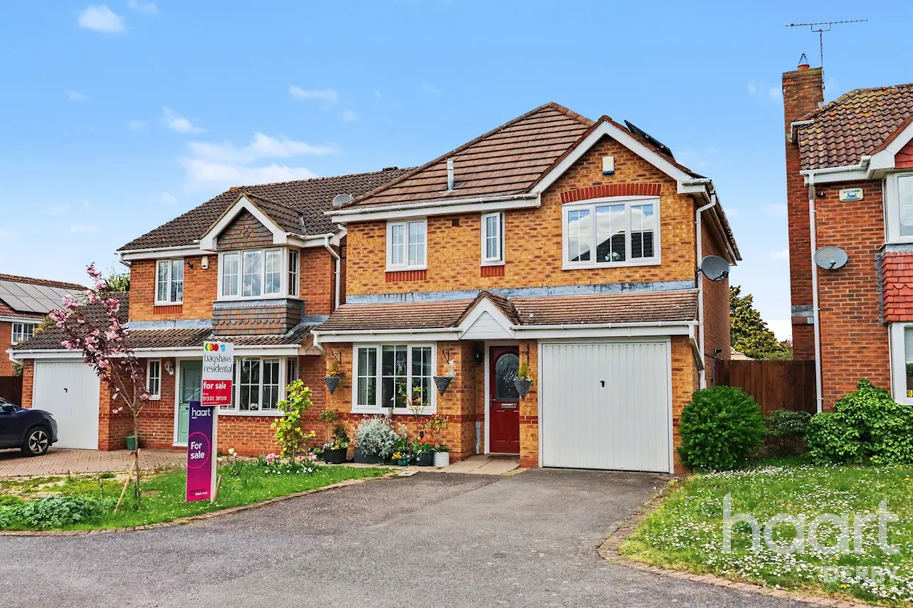 Lows Court, Chellaston, DE73, photo 26