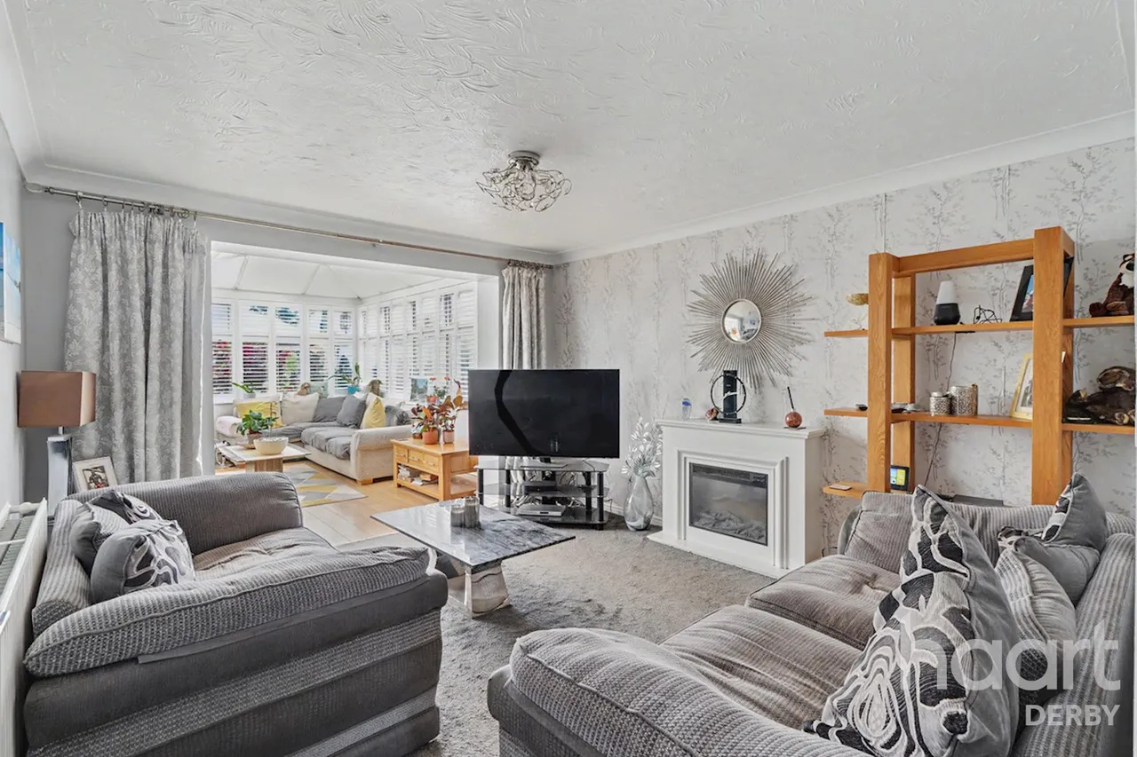 Lows Court, Chellaston, DE73, photo 2