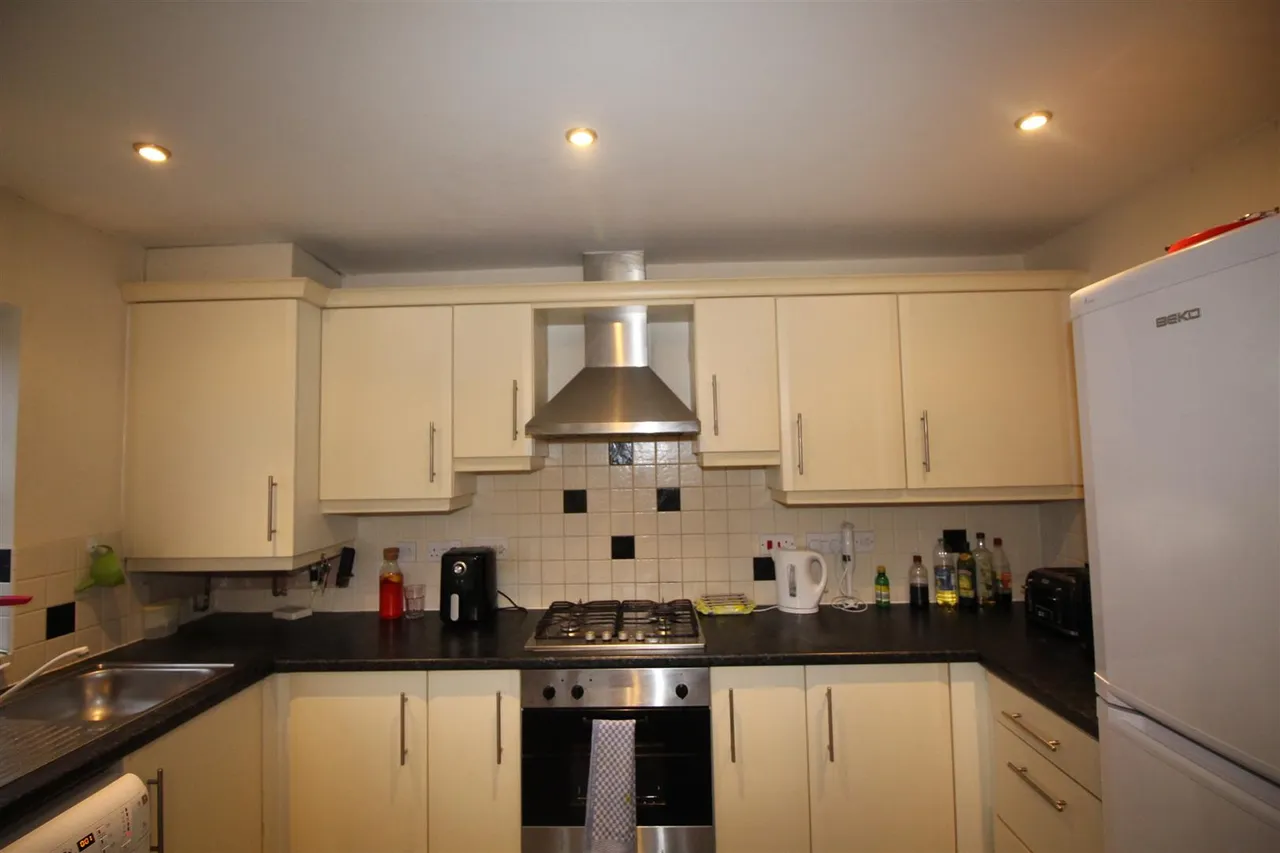 Waterloo Road, Manchester, Lancashire, M8 8BT, photo 7