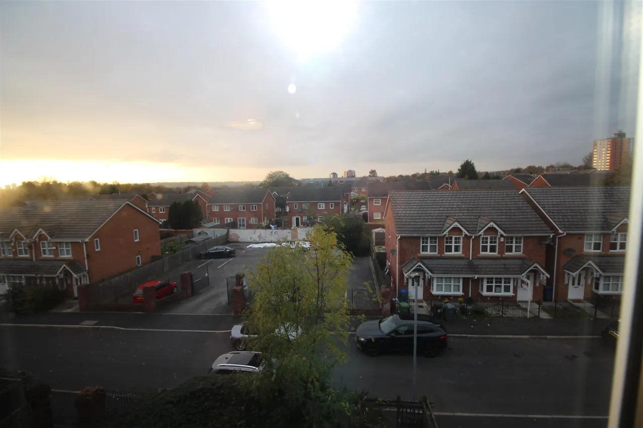 Waterloo Road, Manchester, Lancashire, M8 8BT, photo 6