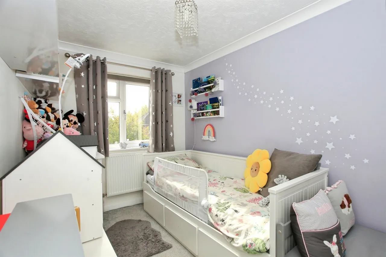 Manor Close, Peterborough, PE6, photo 9