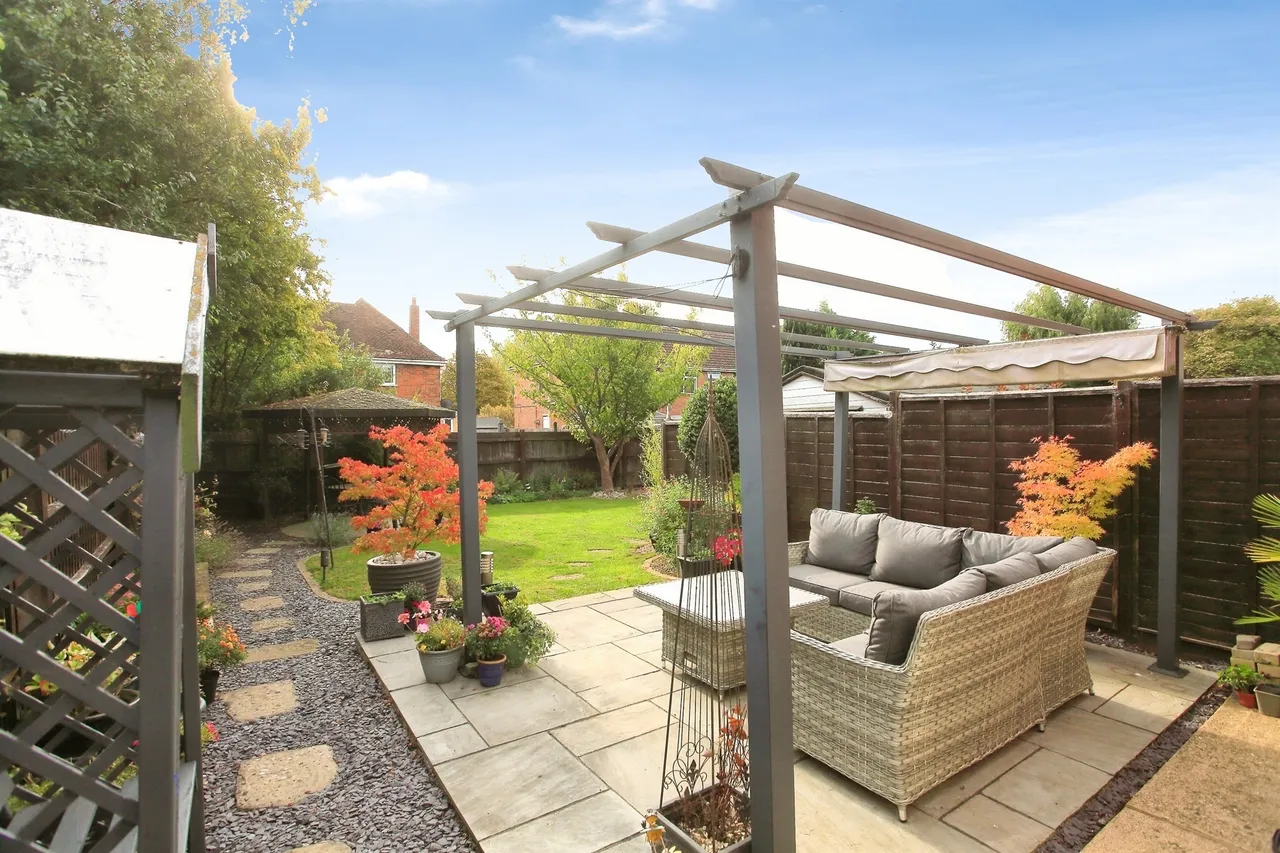 Manor Close, Peterborough, PE6, photo 13
