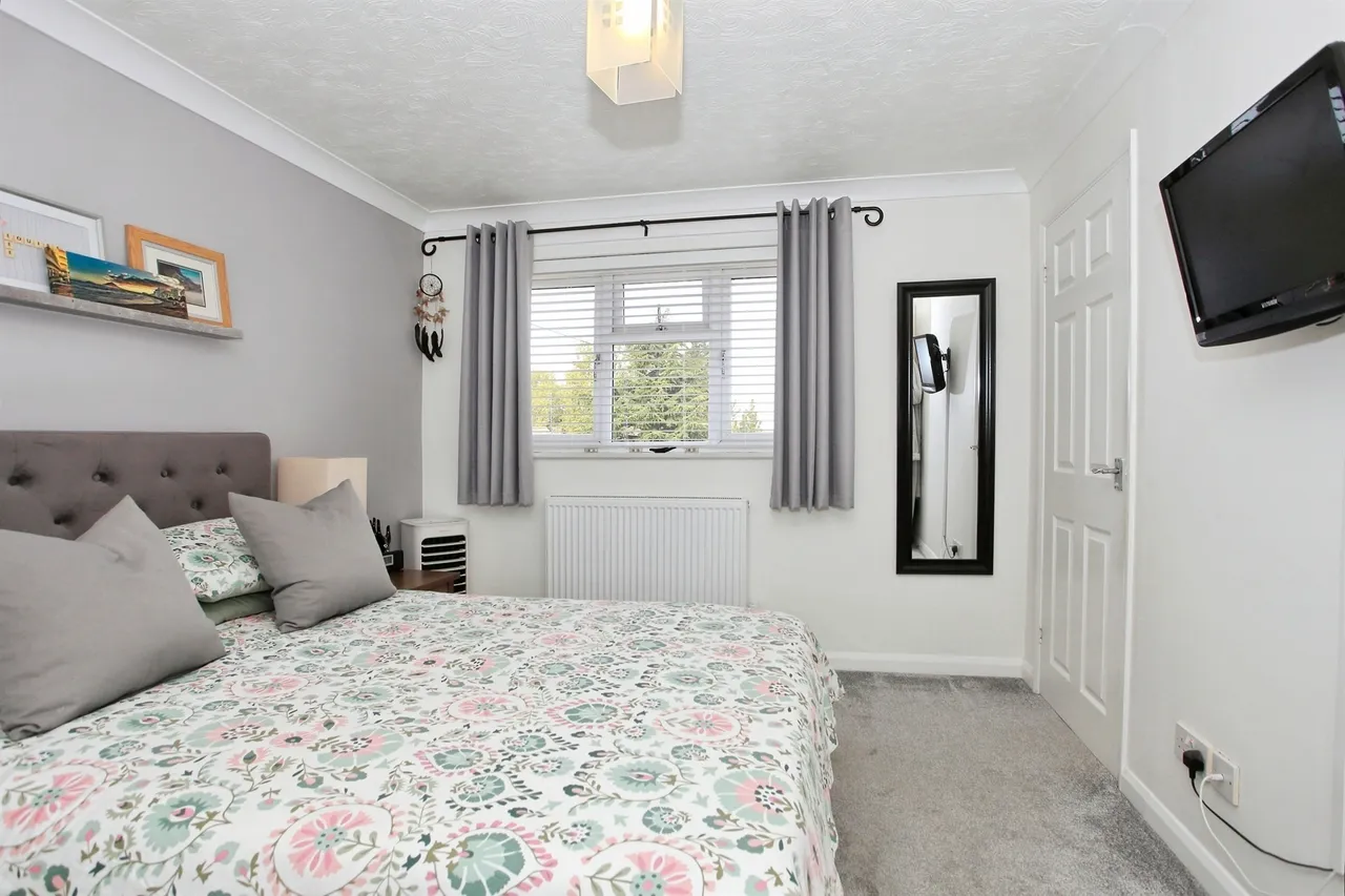 Manor Close, Peterborough, PE6, photo 7
