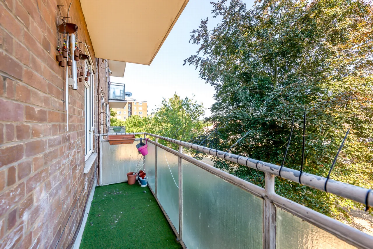 Strongbow Crescent, Eltham, SE9 1DP, photo 10