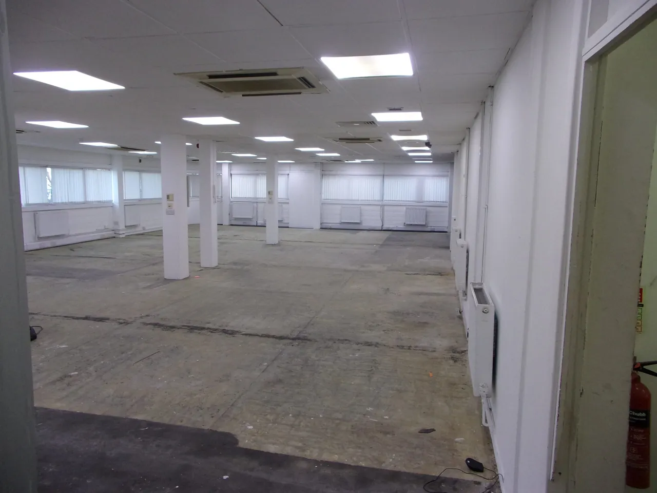 Alpine Way, London, E6, photo 6