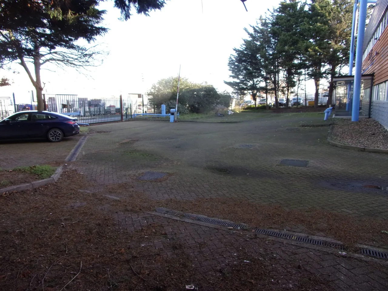 Alpine Way, London, E6, photo 5