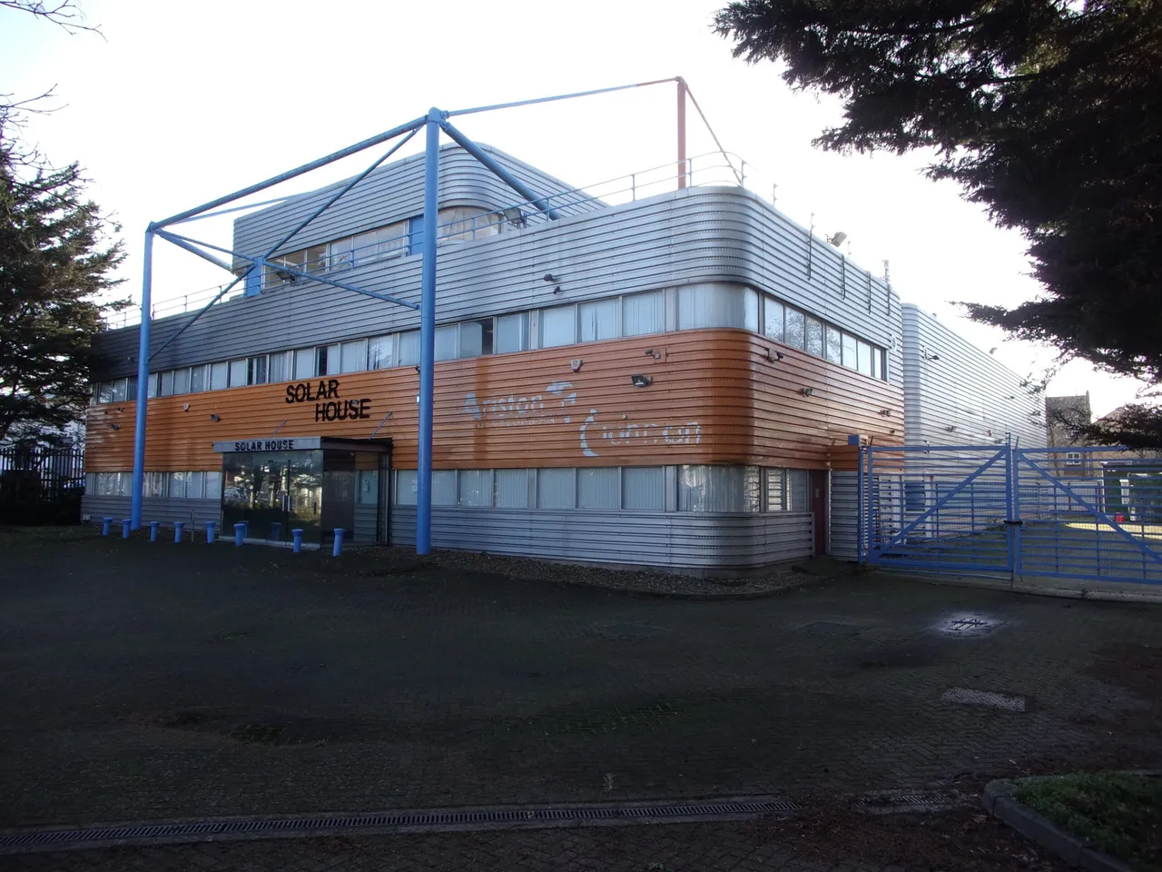 Alpine Way, London, E6, photo 3