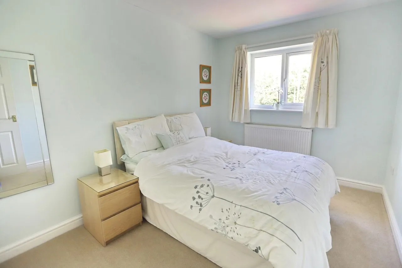 Butterstile Close, Prestwich, M25, photo 17