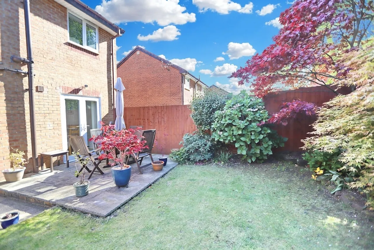 Butterstile Close, Prestwich, M25, photo 24